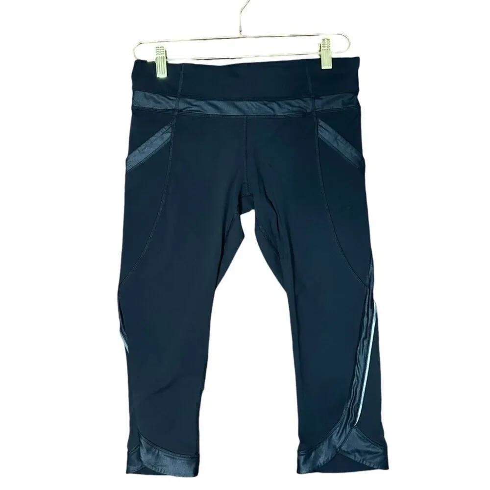 Lululemon Chase Me‎ Crop Women's 8 Black Faux Leather Stretch Breathable Gym
